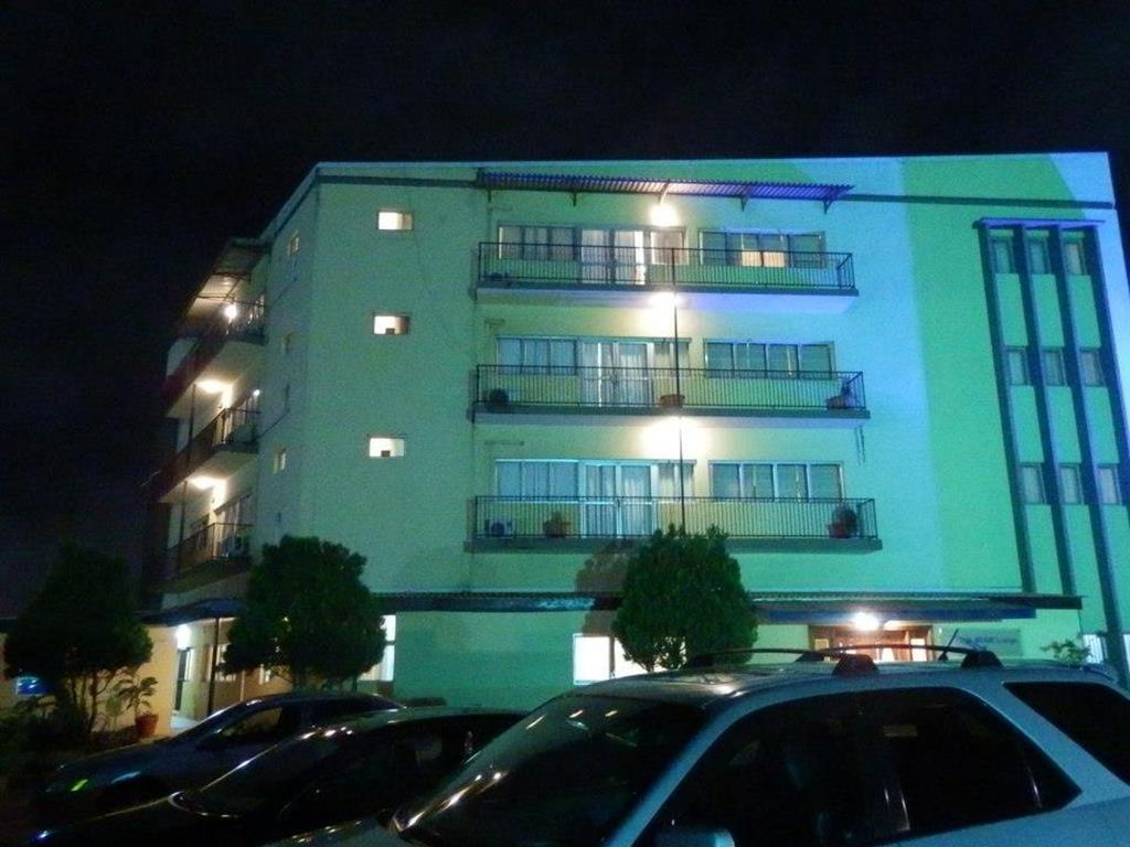 Blue Lodge Hotel Lagos Extérieur photo